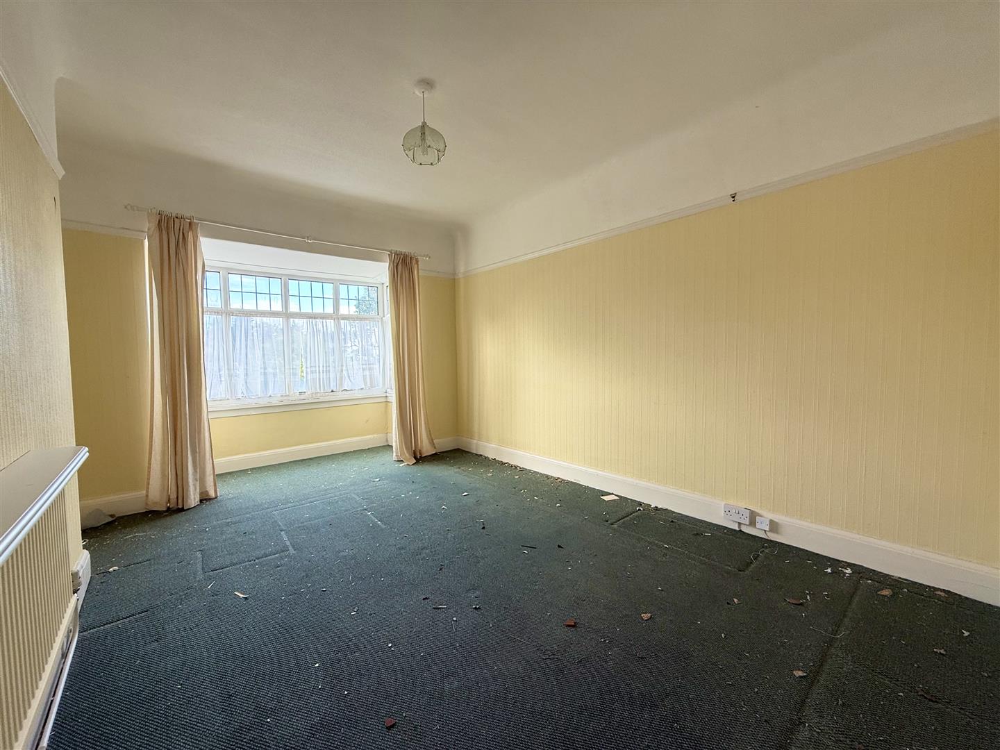 Lon Cae Banc, Sketty, Swansea, SA2 9EF